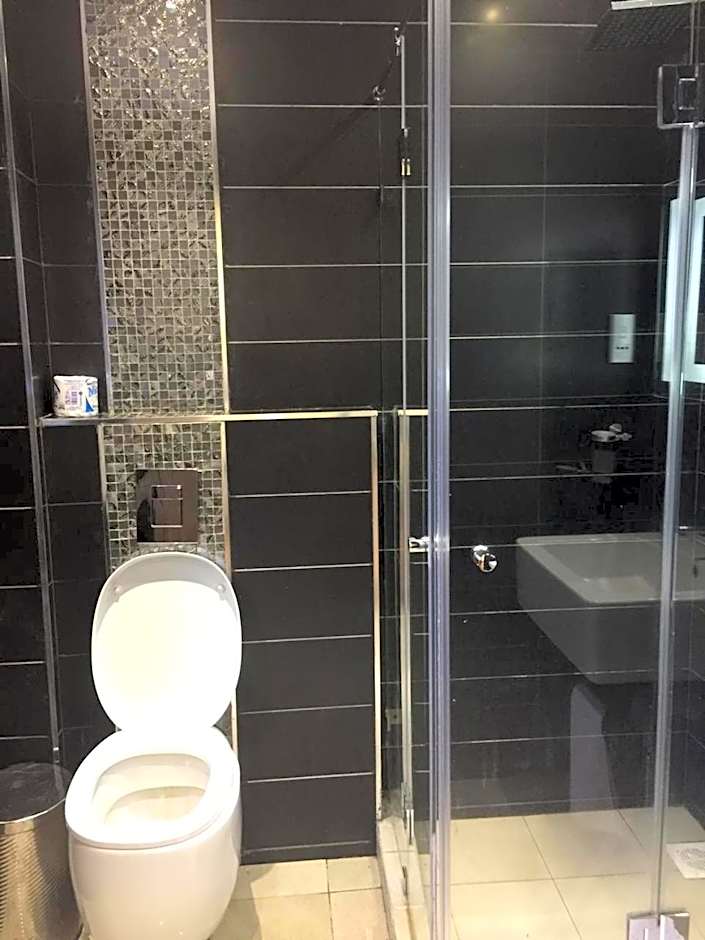 The Landmark Suites Westlands, Nairobi- Next to Westgate Mall