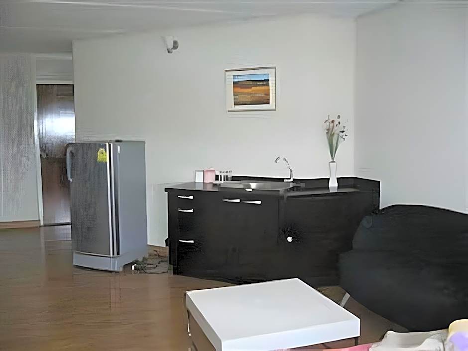 IMPACT Don Mueang Bangkok Guest House