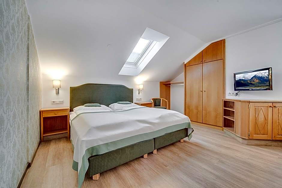 Gasthof Hotel Hauslwirt