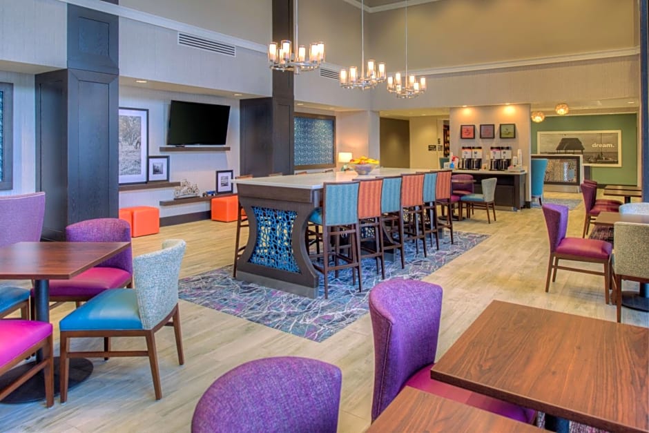 Hampton Inn By Hilton & Suites Wixom-Novi-Detroit MI