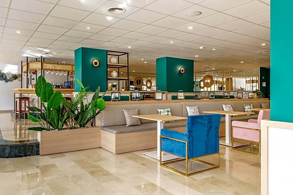 Hotel Costa Malaga - Adults Recommended - by Pierre & Vacances
