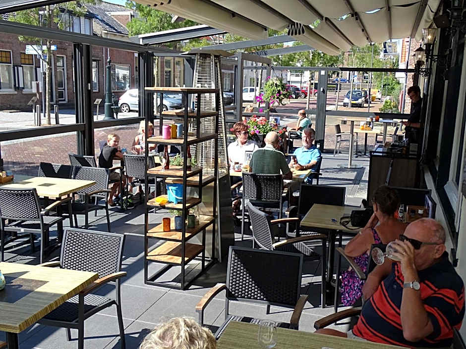 Hotel Café Restaurant "De Kroon"