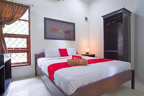 RedDoorz Syariah near Ngade Lake Ternate