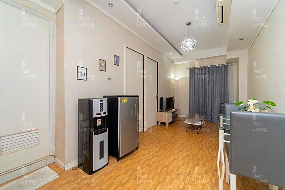 RedLiving Apartemen Tamansari Panoramic - Rasya Room