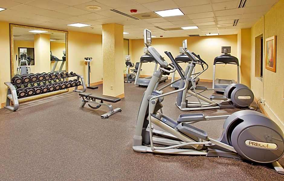 Holiday Inn & Suites Springfield-I-44 By IHG