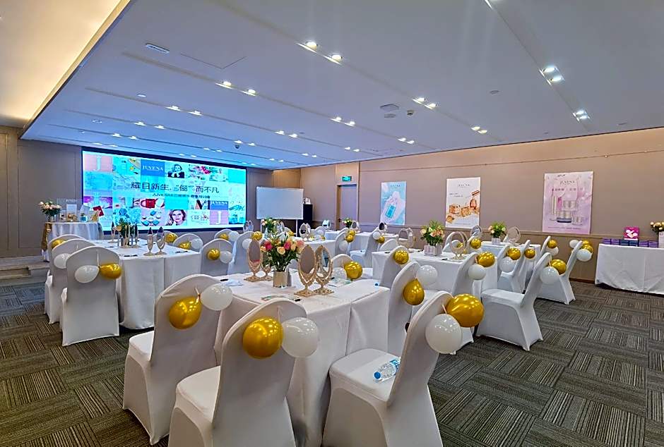 Lavande Hotel Kunming  West Mountain Wanda Plaza