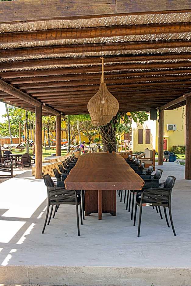 Arraial Bangalô Praia Hotel