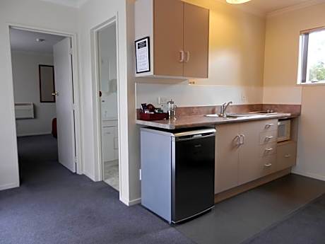 Family One-Bedroom Apartment