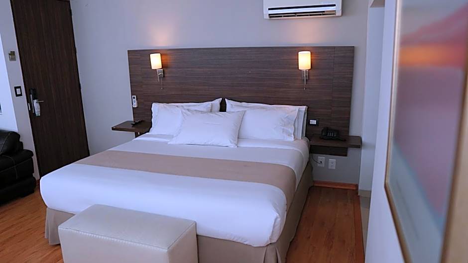 El Hotel Business Class - Zamora Centro