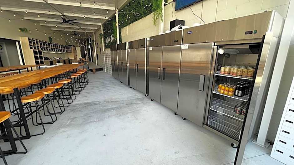 Capsuleaccom Hostel