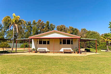 One-Bedroom Cottage
