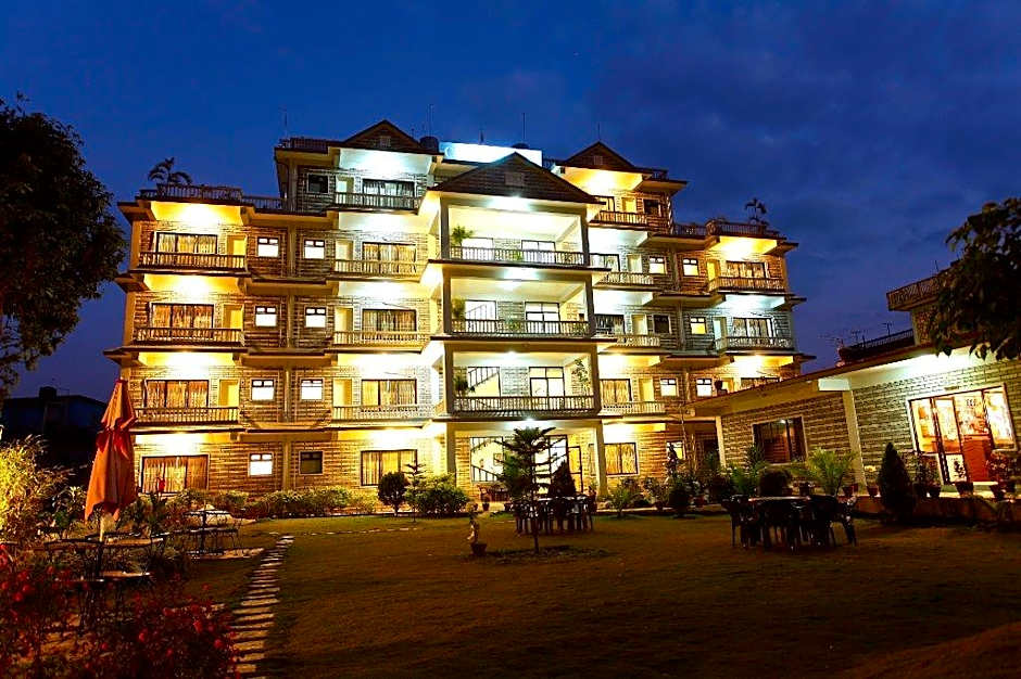 Hotel Crown Himalayas