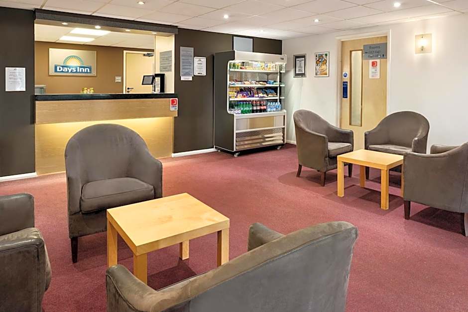 Days Inn by Wyndham Gretna Green M74