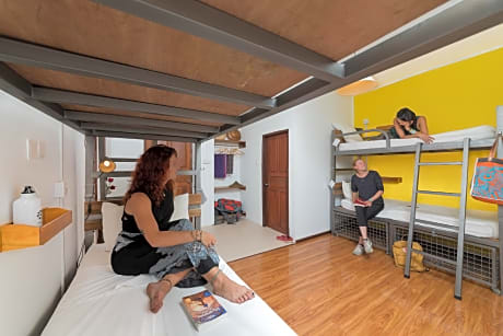 1 Person in 4-Bed Dormitory - Female Only