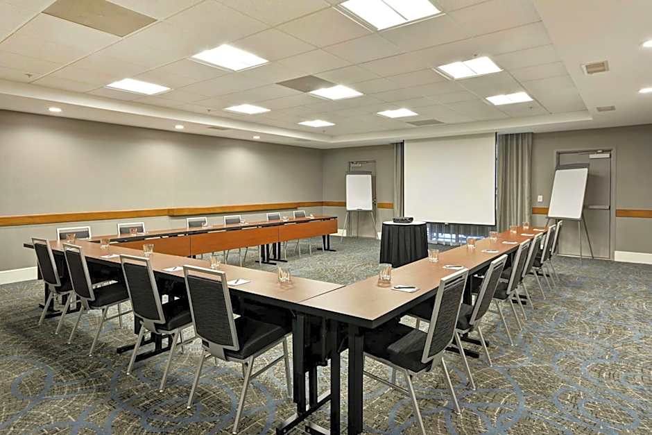Homewood Suites By Hilton Dallas-Frisco