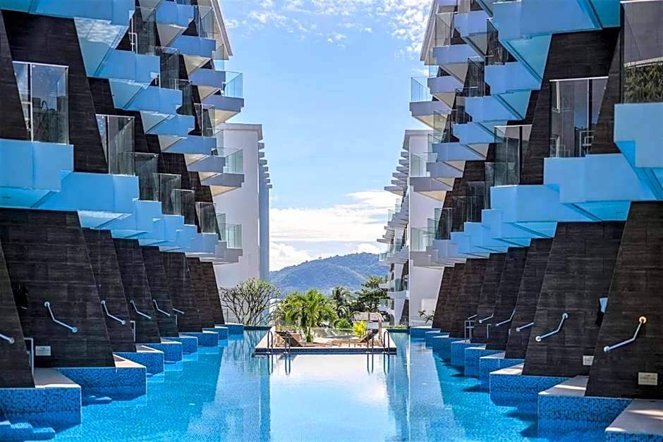The Beachfront Hotel Phuket