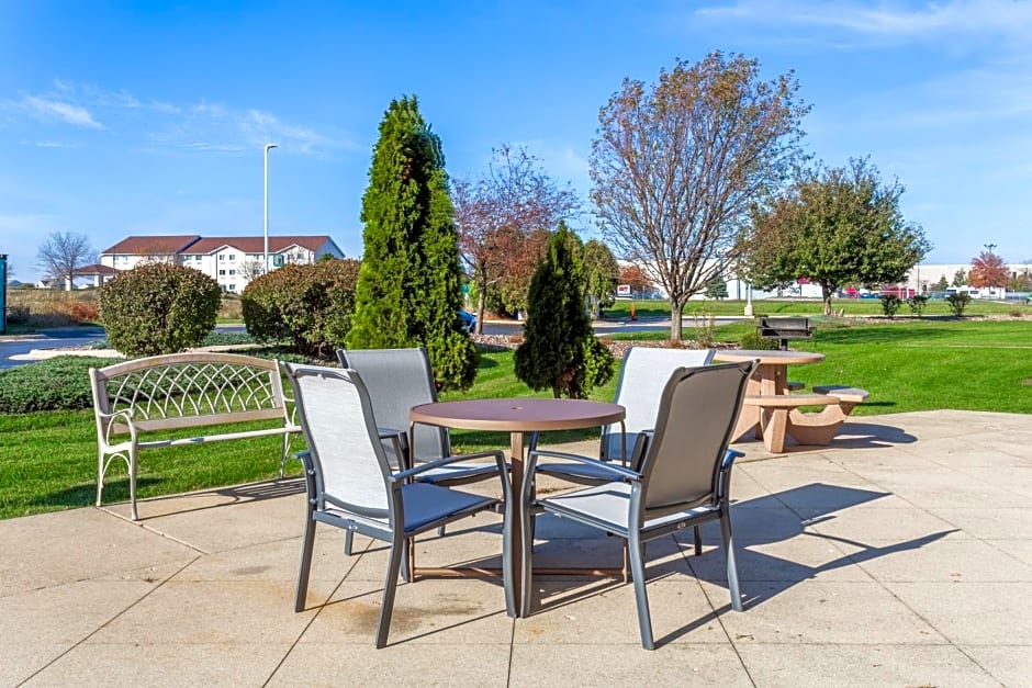 Holiday Inn Express Rockford-Loves Park by IHG