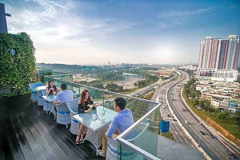 Cosy private suite 2BR 591 Nexus USJ Shah Alam