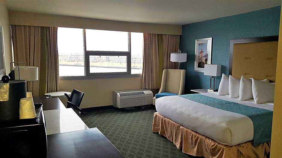 Wyndham Garden Kenosha Harborside