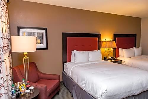 DoubleTree by Hilton Hotel Raleigh - Brownstone - University – Raleigh, NC