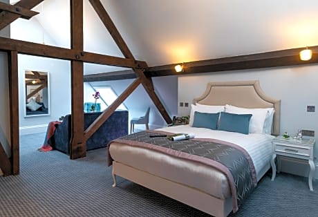 Mansion Junior Suite