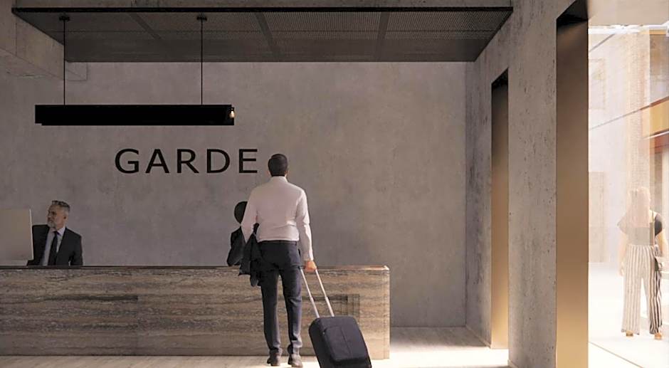 Garde and Warders Hotel