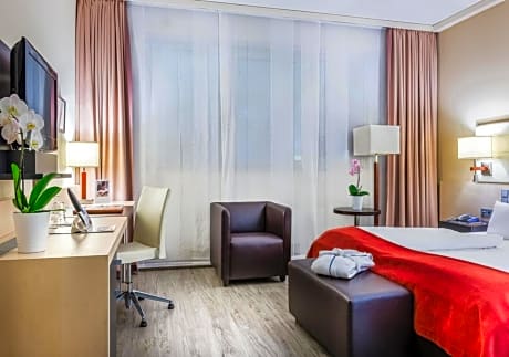 Premium Twin Room