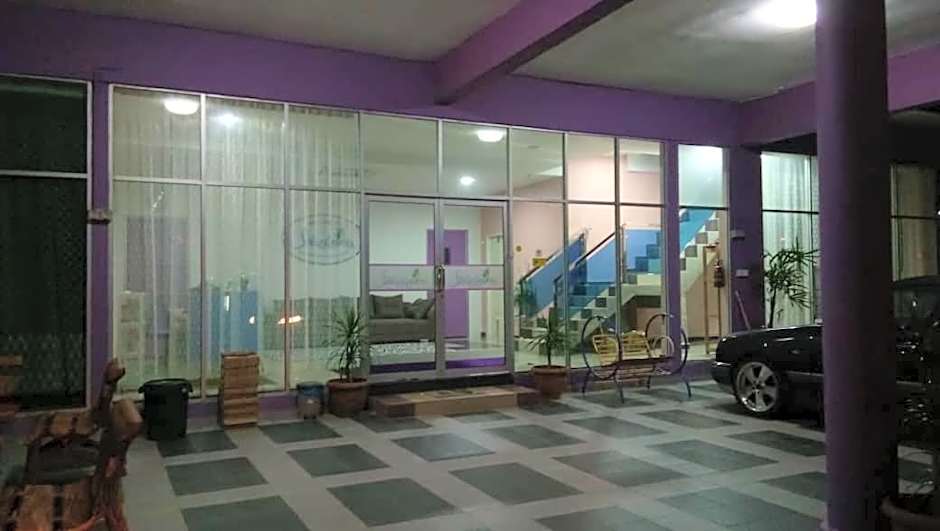 Paka Tamim Seaview Hotel