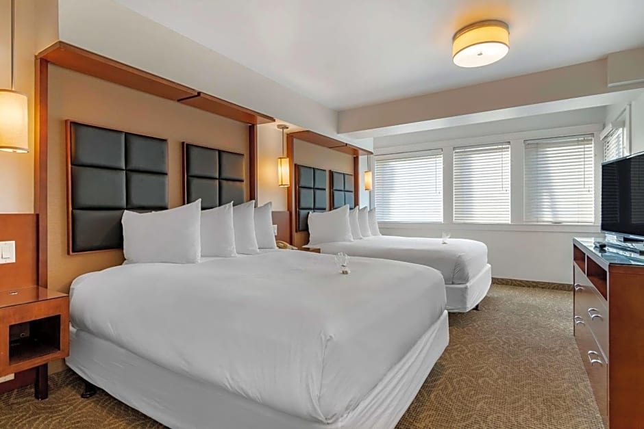 Hotel Penticton, Ascend Hotel Collection