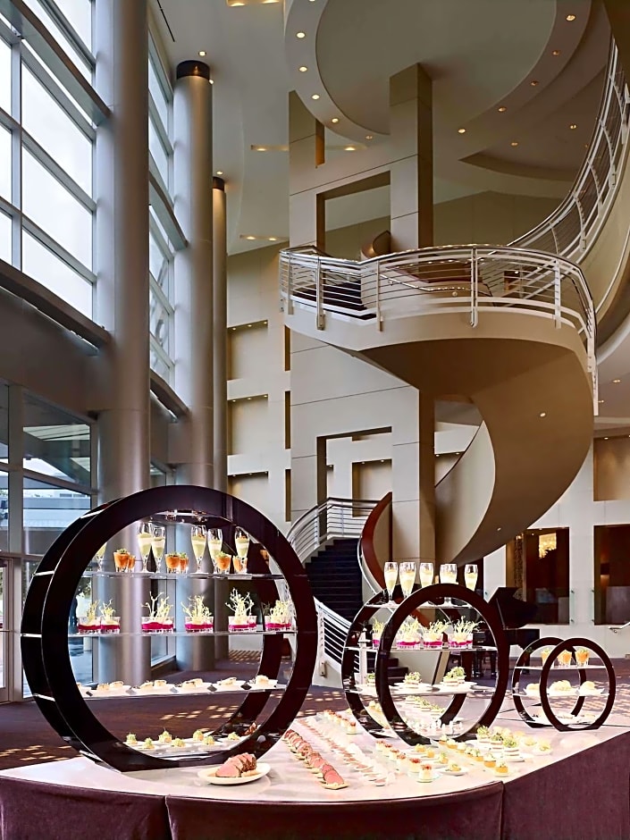 The Royal Sonesta Houston Galleria