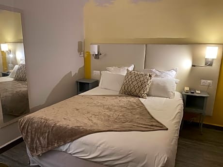 Small Double Room