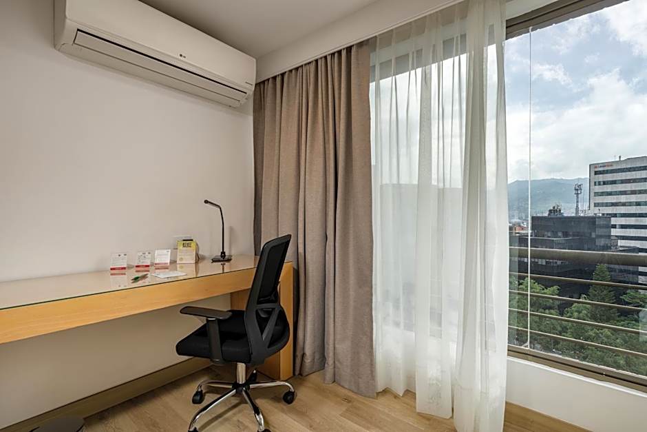 Leblon Suites Hotel Milla de Oro