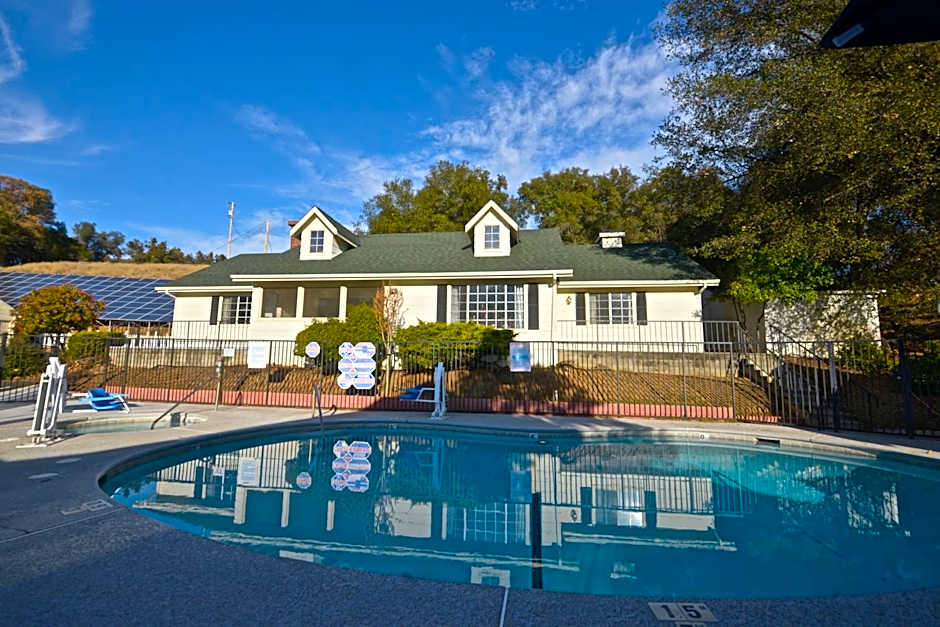 Quality Inn Yosemite Gateway