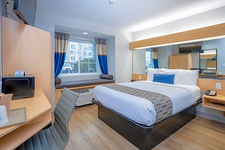 Microtel Inn & Suites By Wyndham Albertville