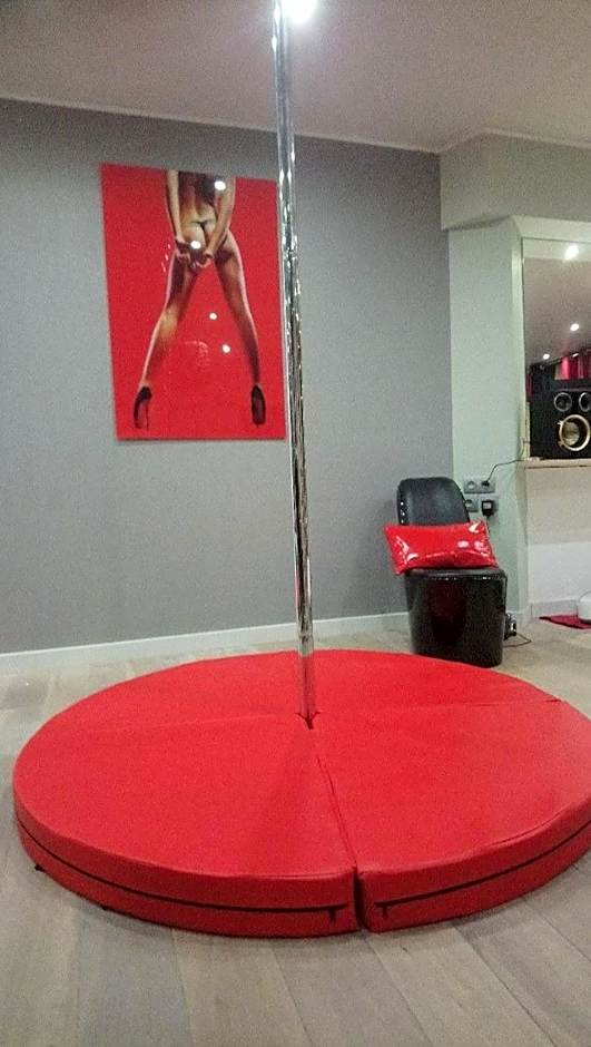 SPABYELLEETLUI spa rouge ou bleu