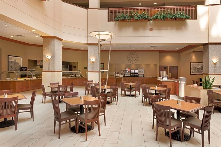 Embassy Suites By Hilton Hotel Nashville - South/Cool Springs