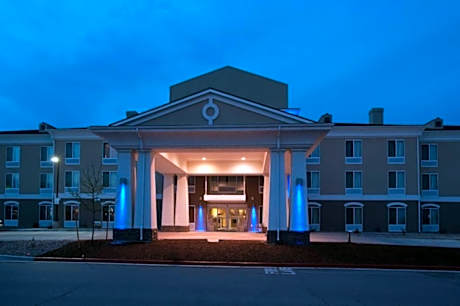 Holiday Inn Express Hotel & Suites Lamar By IHG