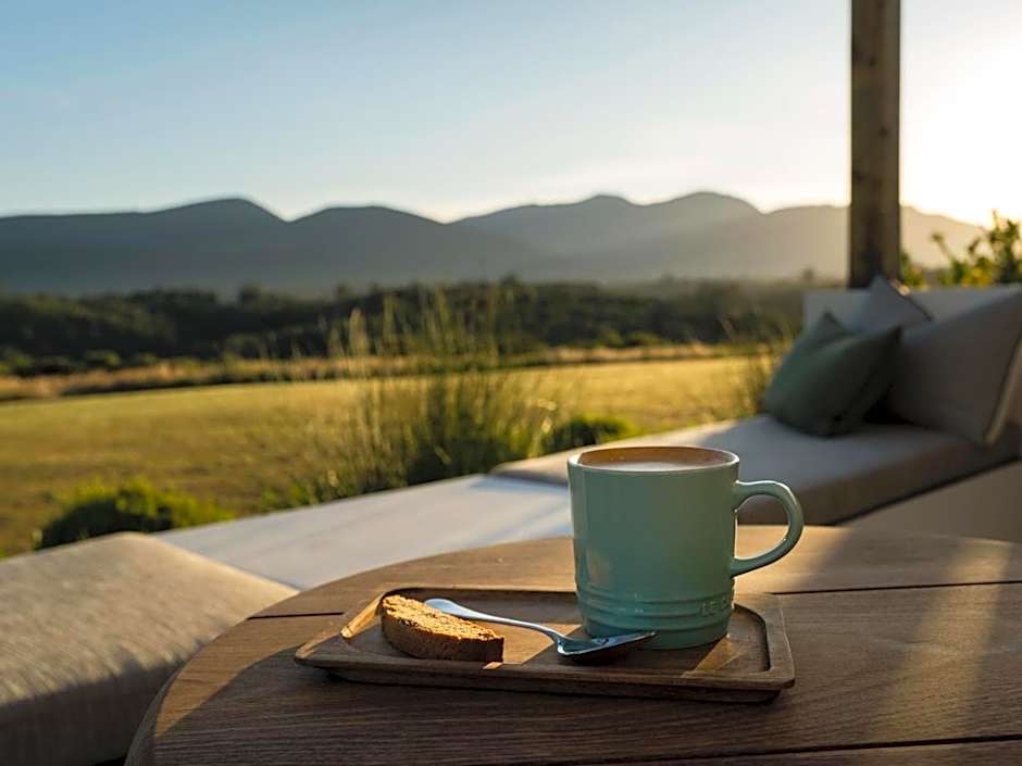 Crags Country Lodge