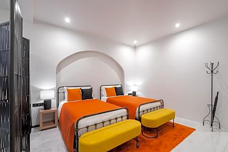 Gold One-Bedroom Pool Access