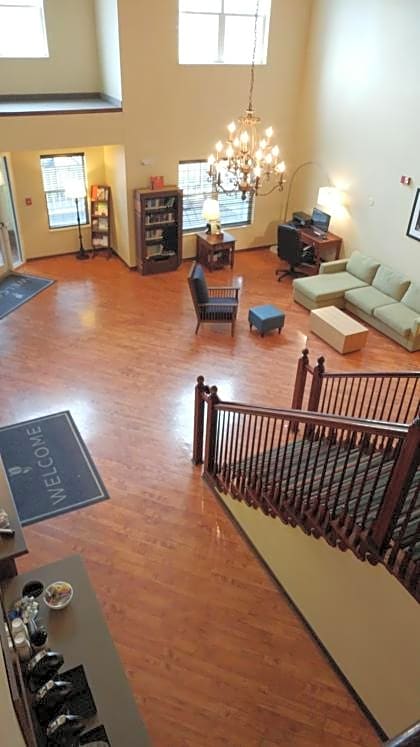 Country Inn & Suites by Radisson, Waterloo, IA