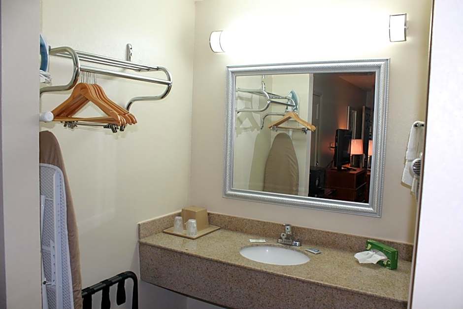 Americas Best Value Inn Tuscaloosa