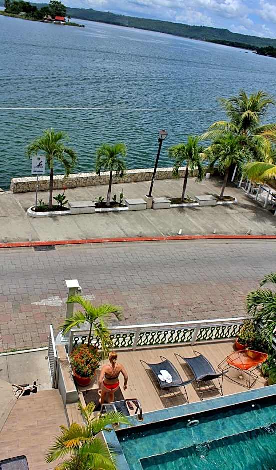Hotel Peten
