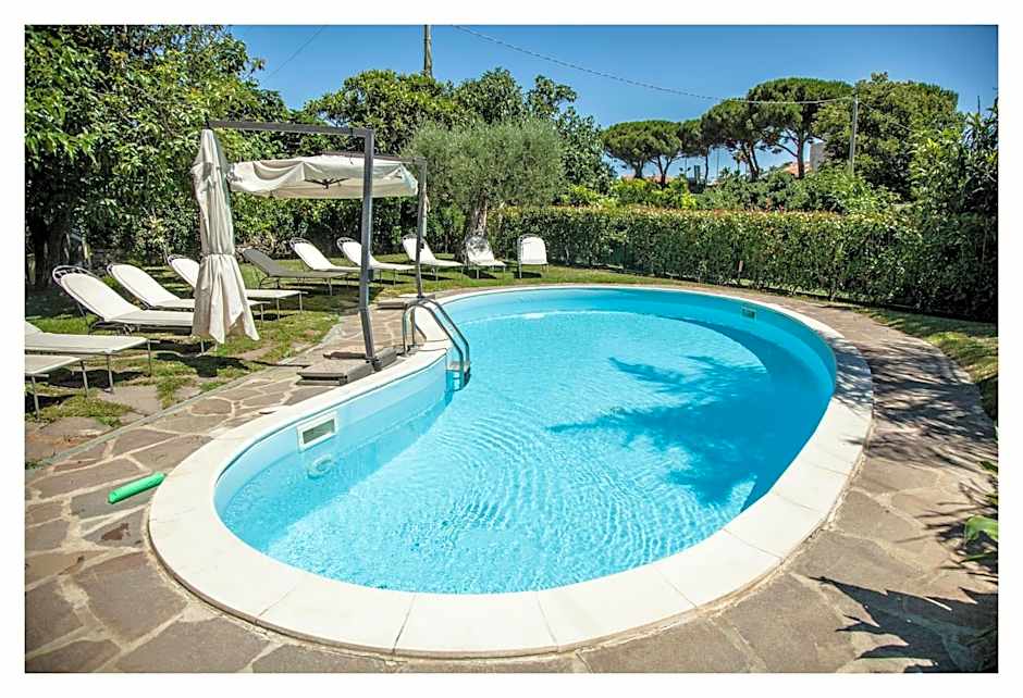 Casa Vacanze Nel Giardino di Renzo
