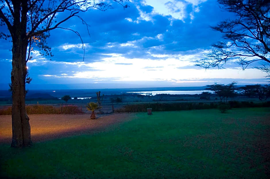 Jacaranda Lake Elementaita Lodge