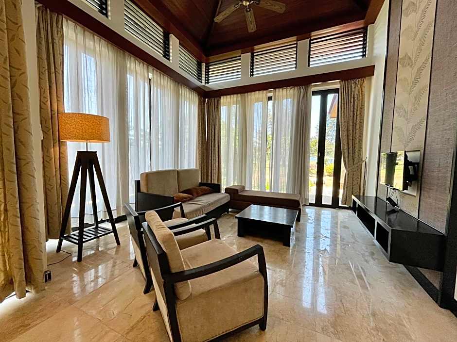 Home Sweet Villas, Karambunai