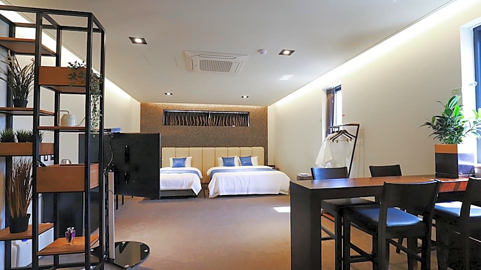 Chuncheon Hotel Bentley