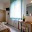 Hotel Baya - in centro, sul mare