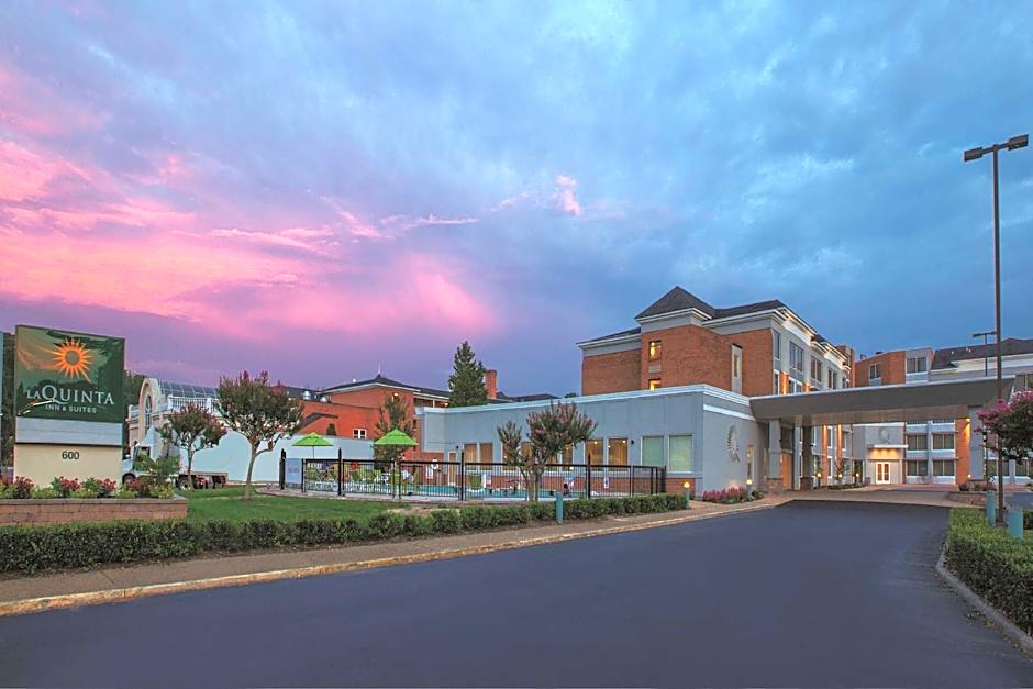 La Quinta Inn & Suites by Wyndham Williamsburg Historic Area