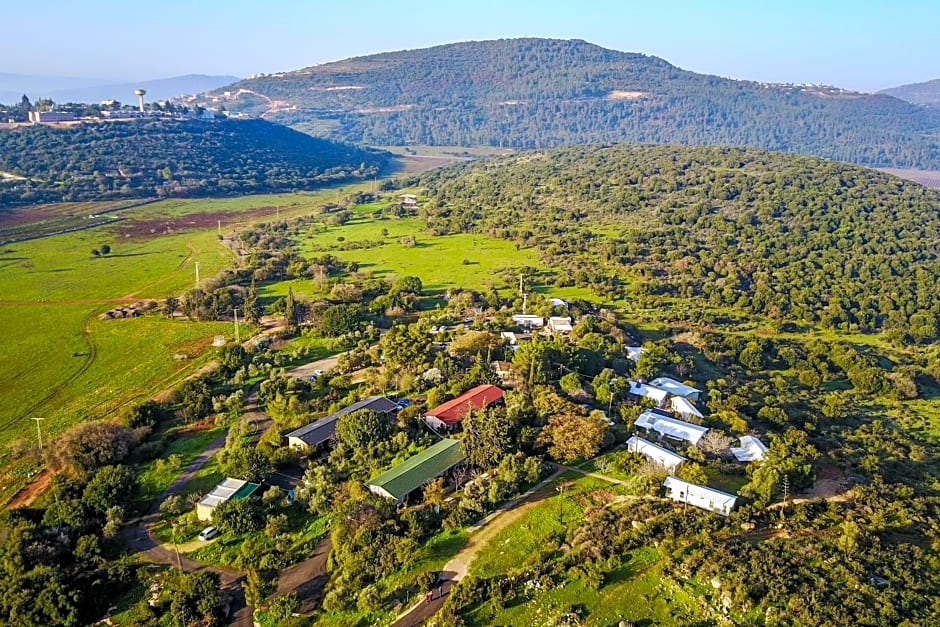 Kibbutz Inbar Country Lodging