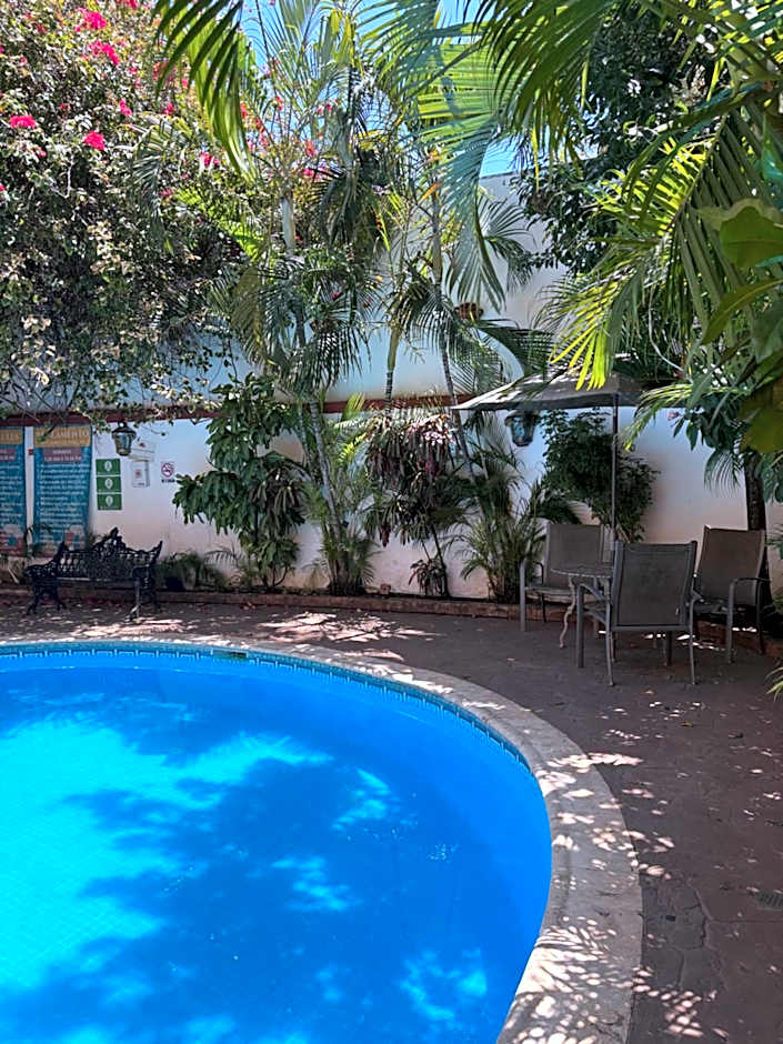 Suites Cancun Center